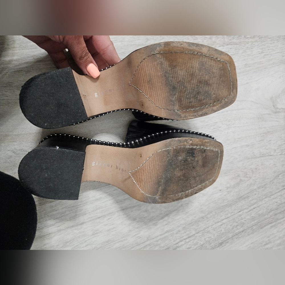Gianni Bini Black Studded Platform Mules Size 7 - Picture 6 of 10